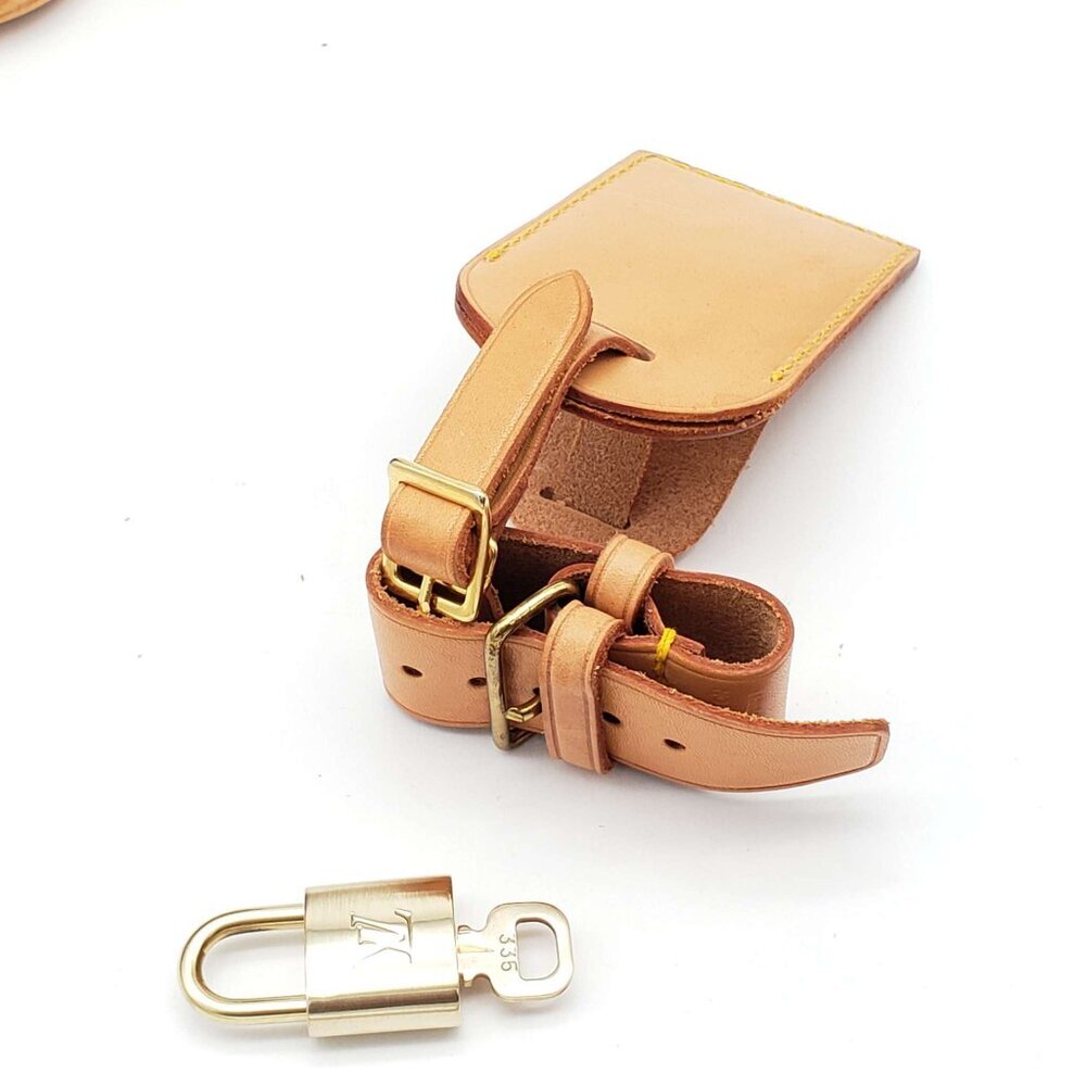 Authentic Louie Vuitton Luggage tag with Lock and Key 011426 - Picture 9 of 11